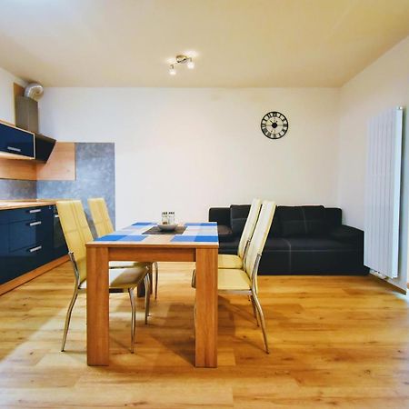 Apartma Promenada 276-12 Apartment ฮอร์นิมาร์ชอฟ ภายนอก รูปภาพ